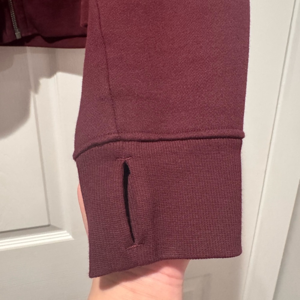 Auth. ✅ Lululemon Oversized Full Zip Scuba in “Garnet” Size XL/XXL ❤️💜 - Picture 6 of 10